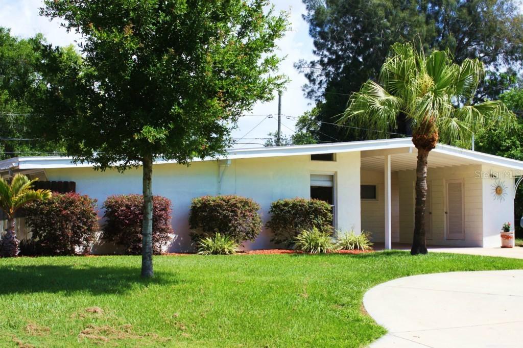 8571 Hollyhock Ave., Largo, FL 33777