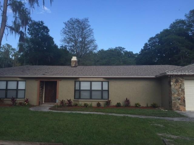 17103 Mockingbird Ln., Lutz, FL 33548