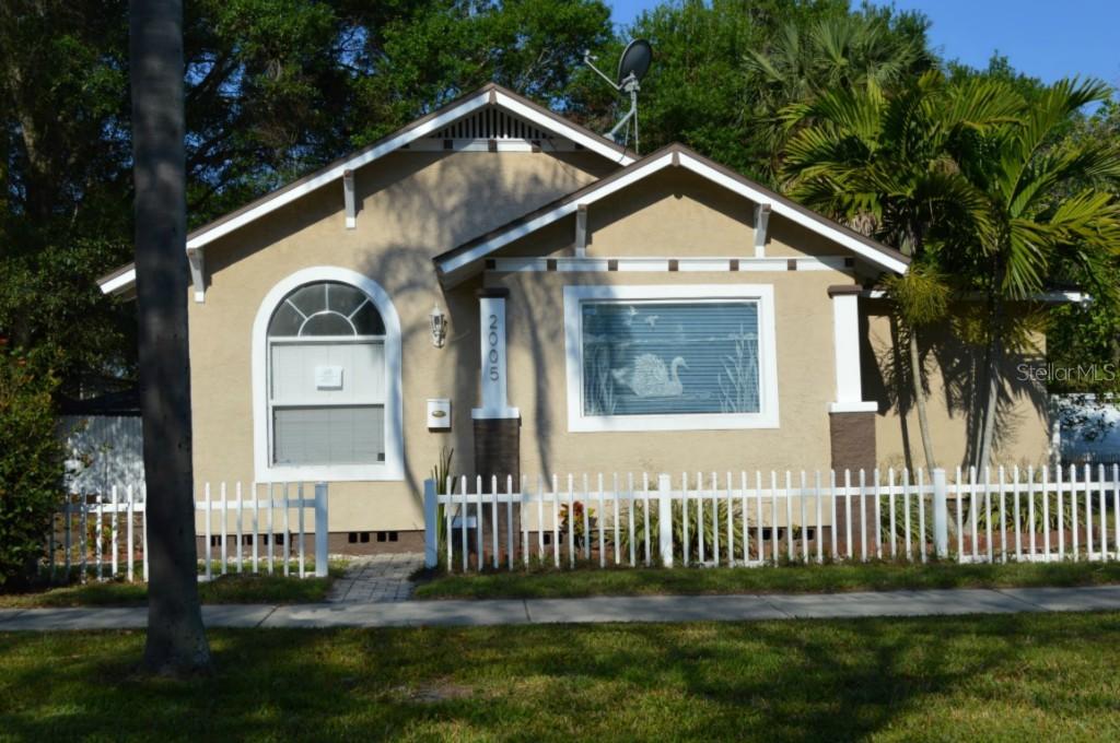 2005 3rd St., St Petersburg, FL 33705