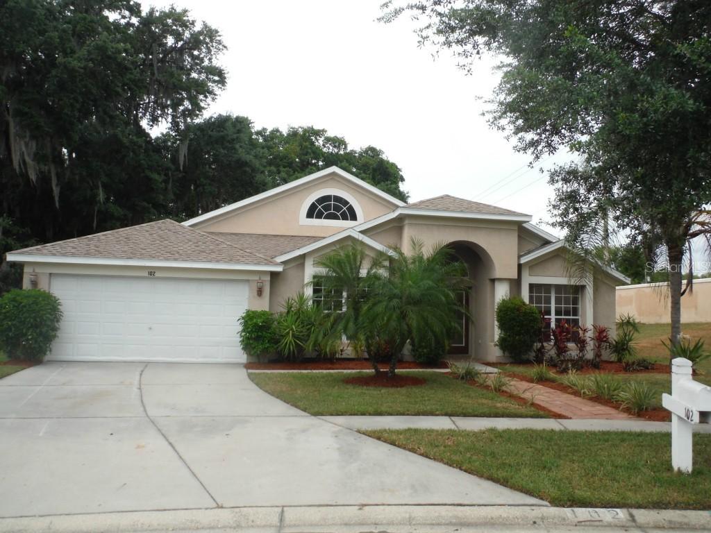 102 Rosana Dr., Brandon, FL 33511