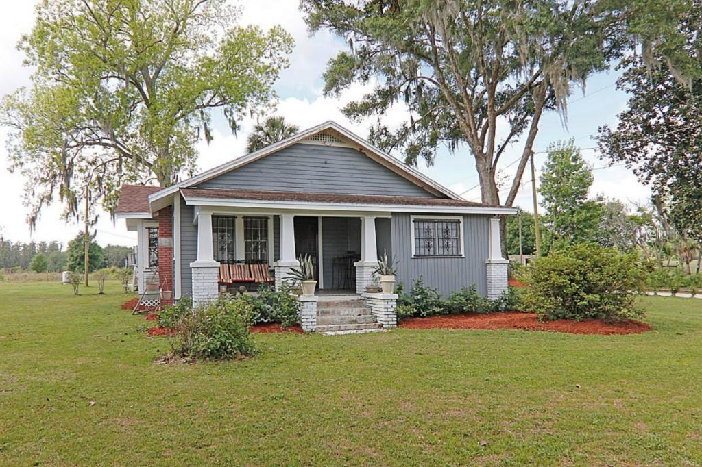 425 E Knights Griffin Rd., Plant City, FL 33565