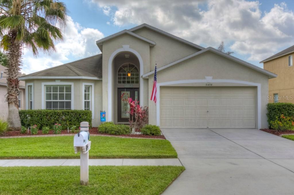 31454 Chatterly Dr., Wesley Chapel, FL 33543