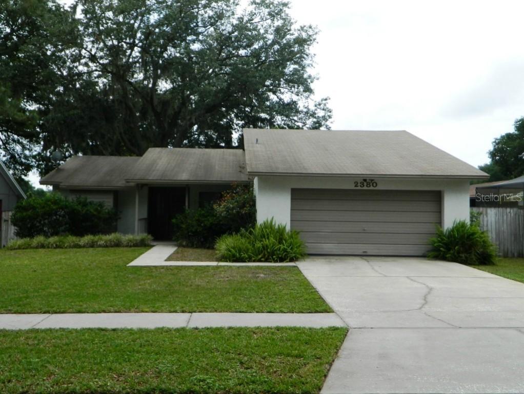 2380 Windsor Oaks Ave., Lutz, FL 33549