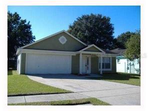 424 Benson St., Valrico, FL 33594