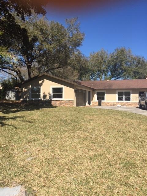 6708 Maybole Pl., Temple Terrace, FL 33617