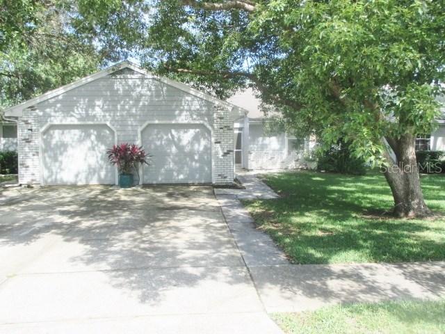 311 Petrea Dr., Palm Harbor, FL 34684