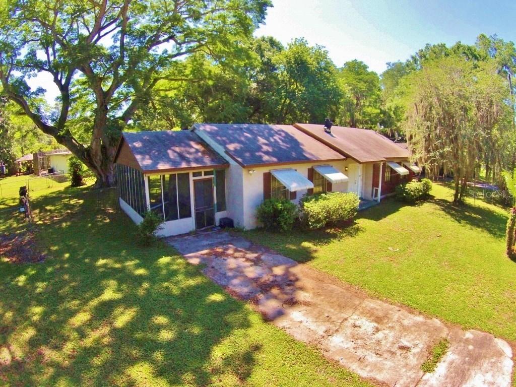 924 Hillside Dr., Lutz, FL 33549