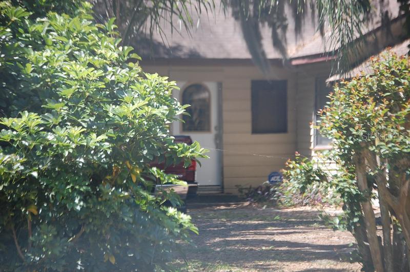 4932 Dora Dr., Mount Dora, FL 32757