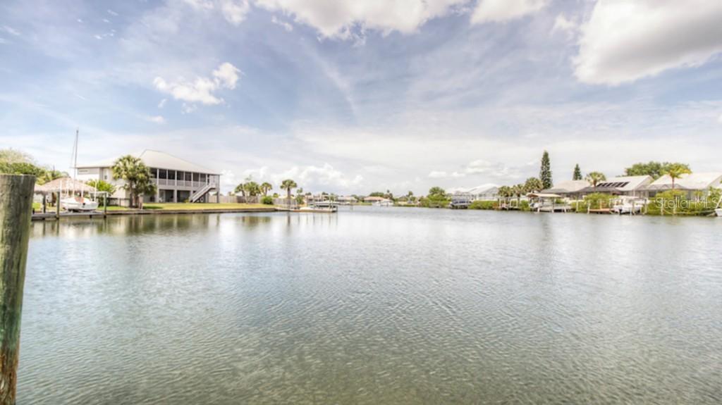 749 Spanish Main Dr., Apollo Beach, FL 33572