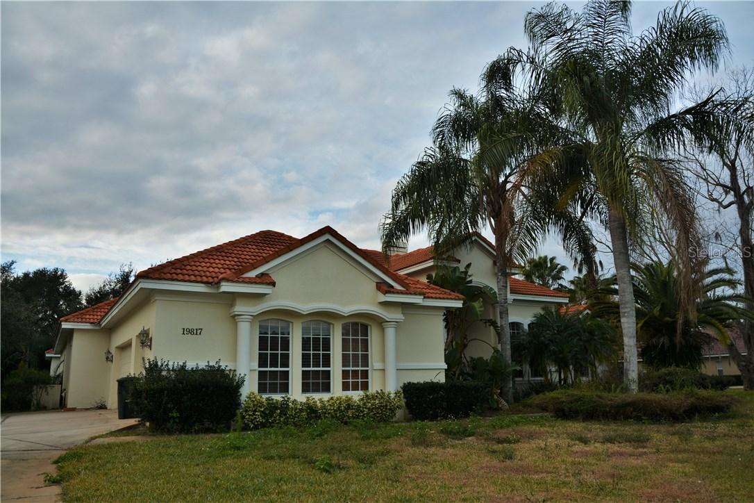 19817 Wetherby Ln., Lutz, FL 33549