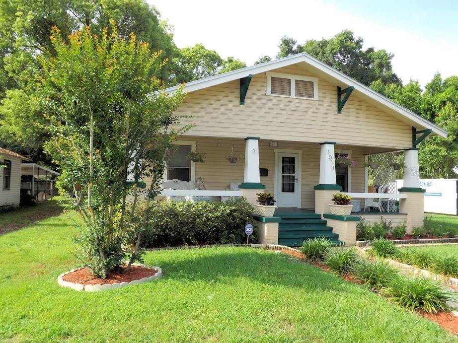 1011 E Cayuga St., Tampa, FL 33603