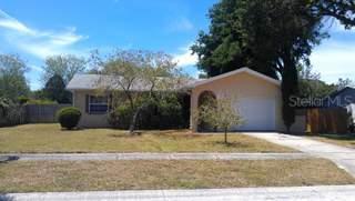 2592 Peak St., Palm Harbor, FL 34684