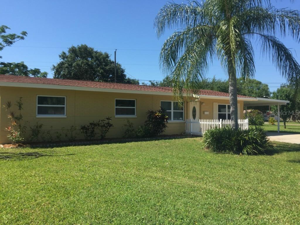 5825 12th Way, St Petersburg, FL 33703