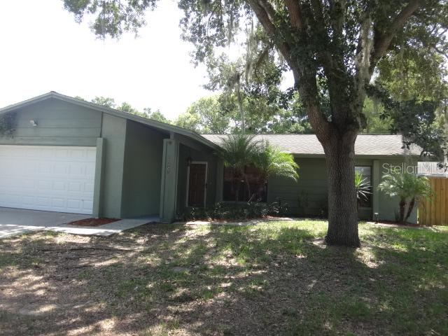 2709 Bryan Manor Dr., Brandon, FL 33511