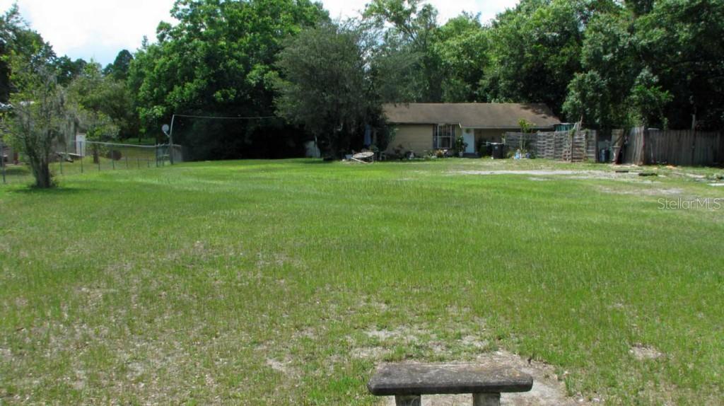 18810 Walker Rd., Lutz, FL 33549