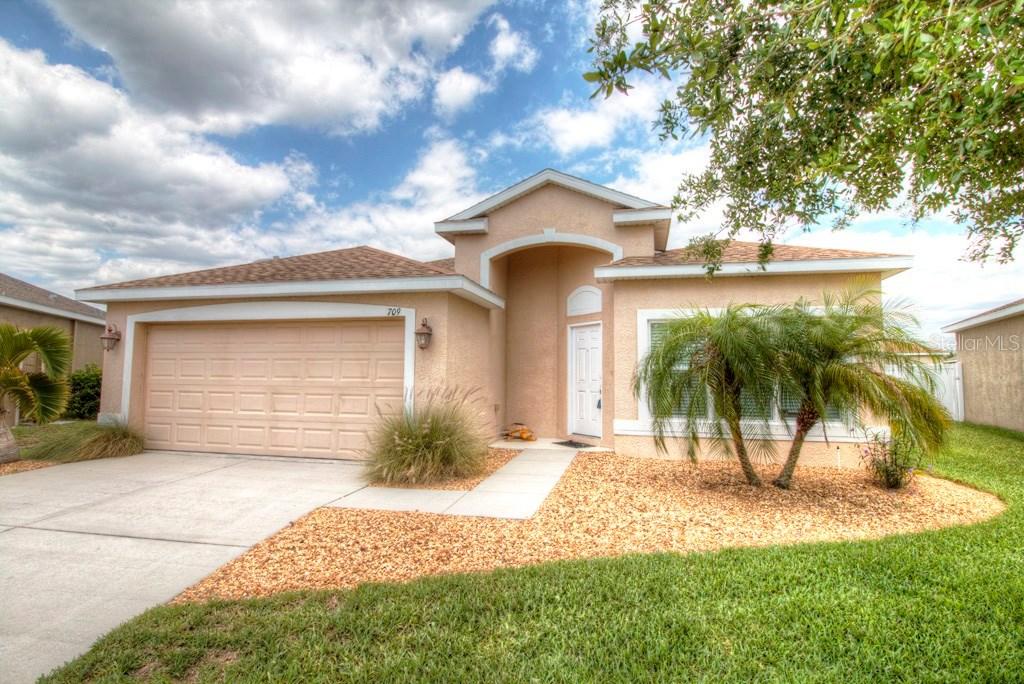 709 Griffen Heights Ct., Ruskin, FL 33570