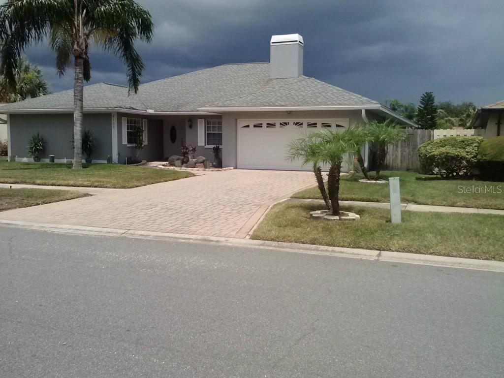 6105 Schooner Way, Tampa, FL 33615