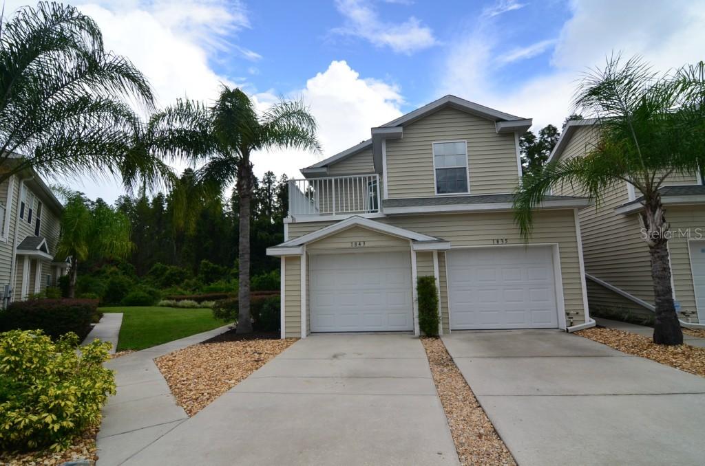 1843 Hammocks Ave., Lutz, FL 33549