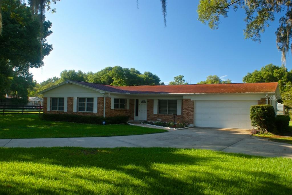 1215 E Lumsden Rd., Brandon, FL 33511