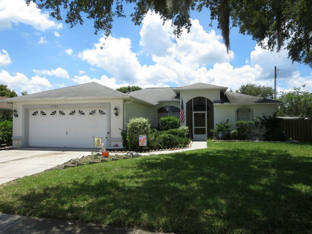 21702 Mims Way, Lutz, FL 33549