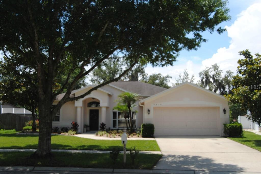 4618 Daventry Pl., Valrico, FL 33596