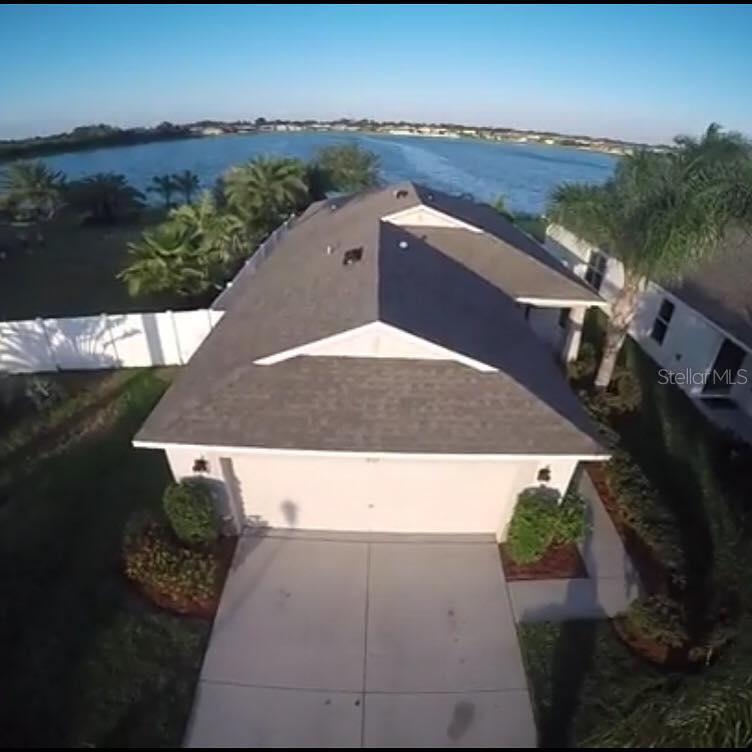 927 Seminole Sky Dr., Ruskin, FL 33570