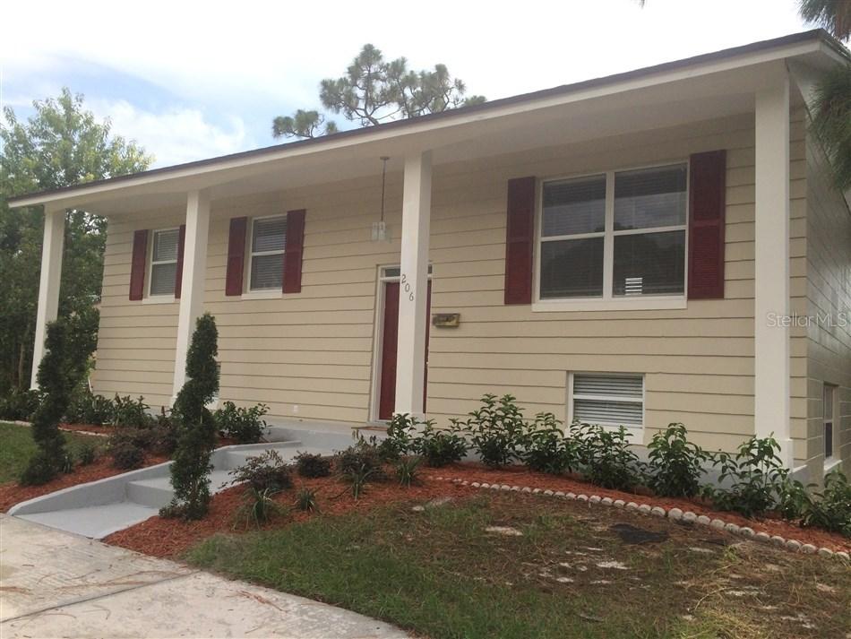 206 Lavender Ct., Orlando, FL 32807