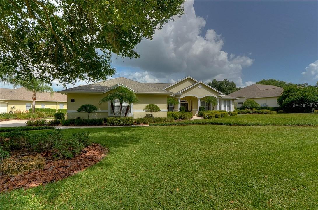 1443 Kensington Woods Dr., Lutz, FL 33549