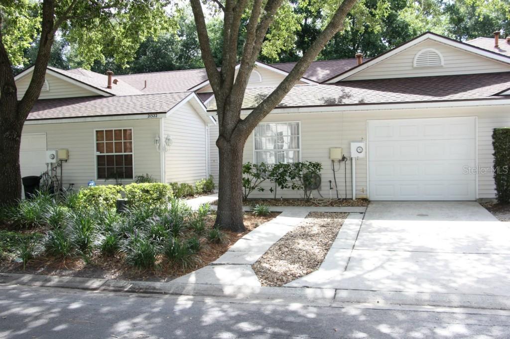 21520 Clubside Loop, Lutz, FL 33549