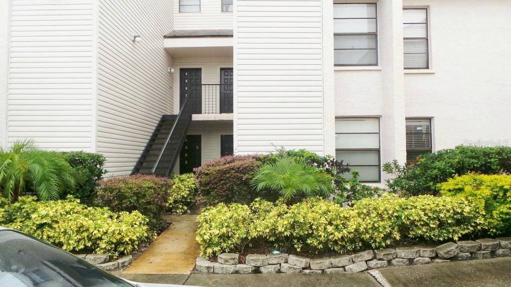 4865 Puritan Cir. #2403, Tampa, FL 33617