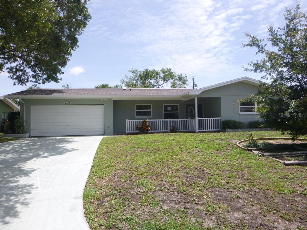 3724 Shady Bluff Dr., Largo, FL 33770