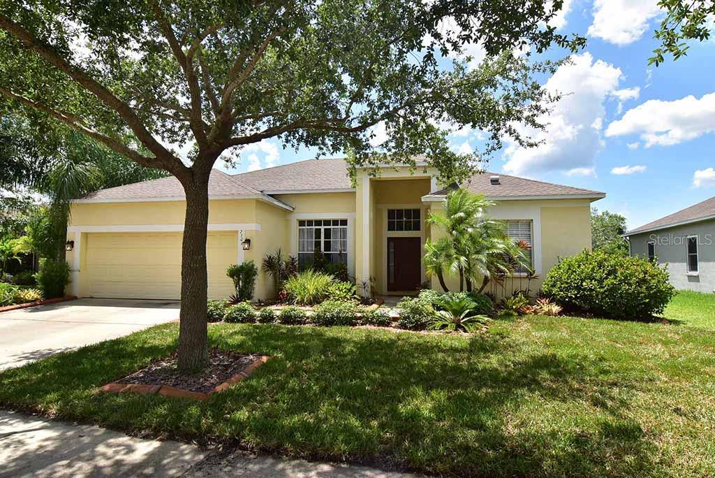 7506 Regents Garden Way, Apollo Beach, FL 33572