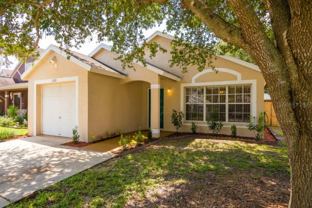 1321 Dew Bloom Rd., Valrico, FL 33594
