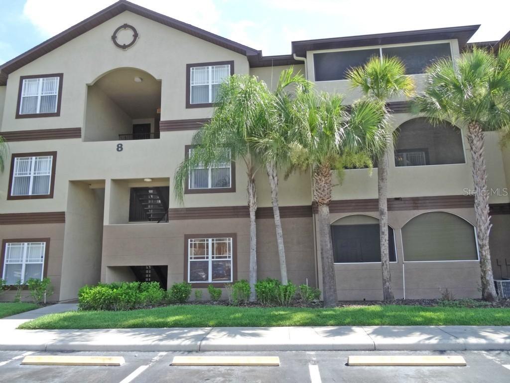 16539 Enclave Village Dr. #304, Tampa, FL 33647