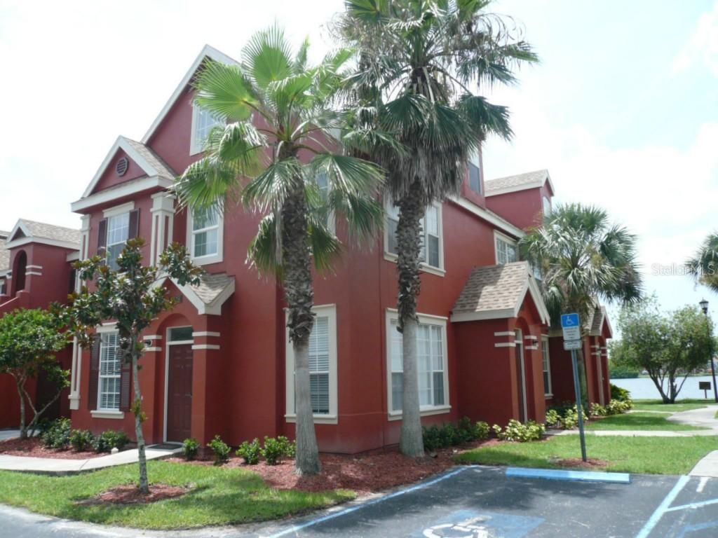 9236 Lake Chase Island Way, Tampa, FL 33626