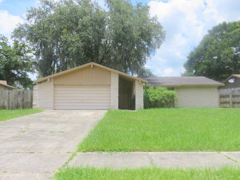 816 Centerwood Ct., Brandon, FL 33511
