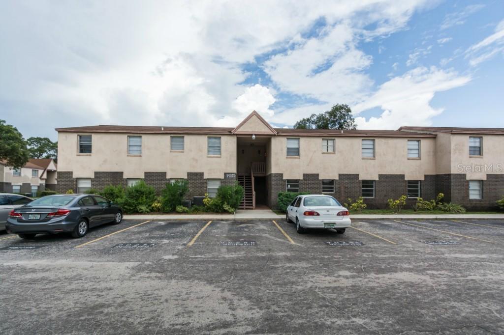 9025 Westchester Cir. #96, Tampa, FL 33604
