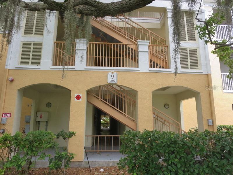 1302 High Hammock Dr. #303, Tampa, FL 33619