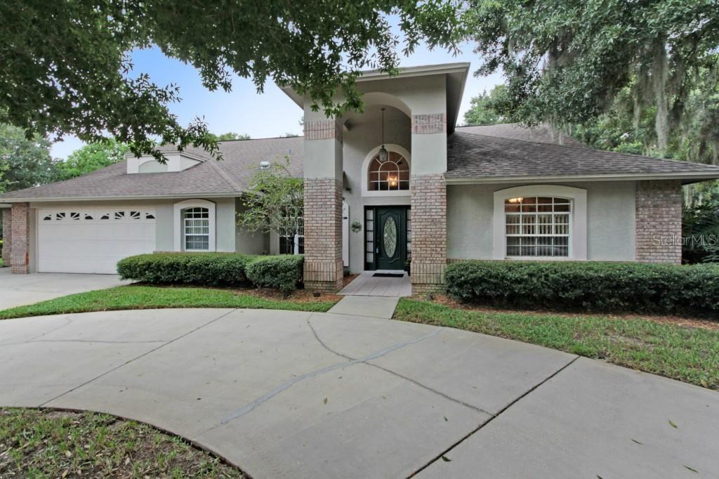 17904 Singing Wood Pl., Lutz, FL 33548