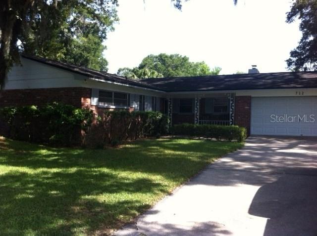 712 Westwood Cir., Brandon, FL 33511