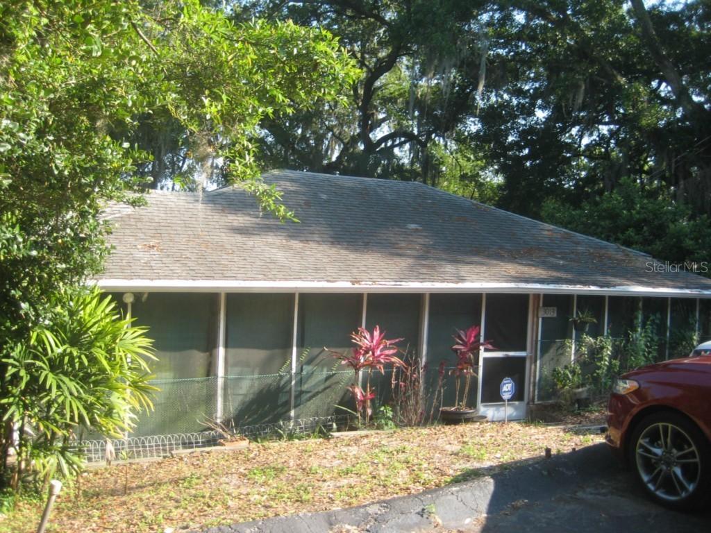 3013 E Waters Ave., Tampa, FL 33604