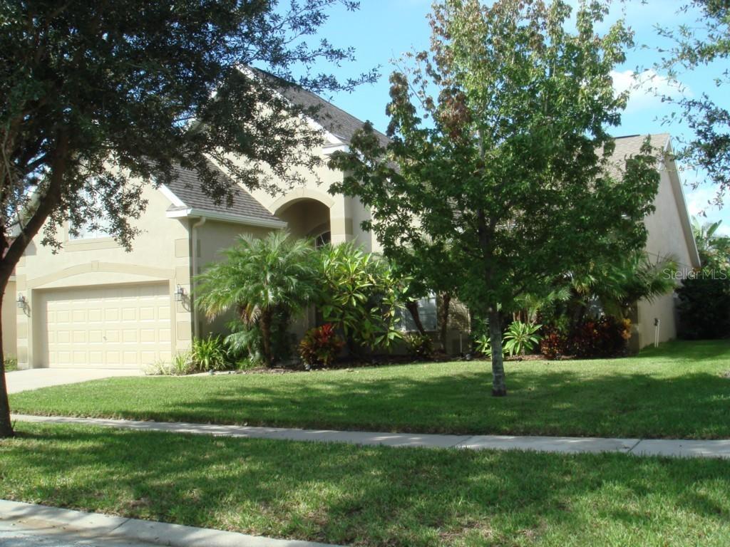 7652 Nottinghill Sky Dr., Apollo Beach, FL 33572