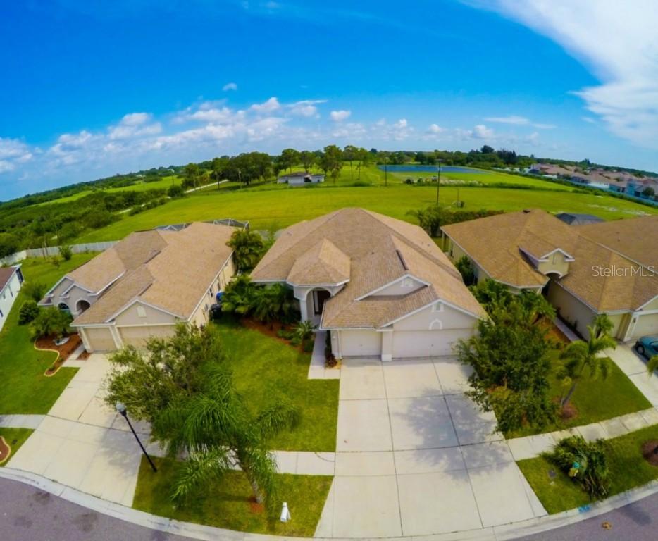1515 Bonita Bluff Ct., Ruskin, FL 33570