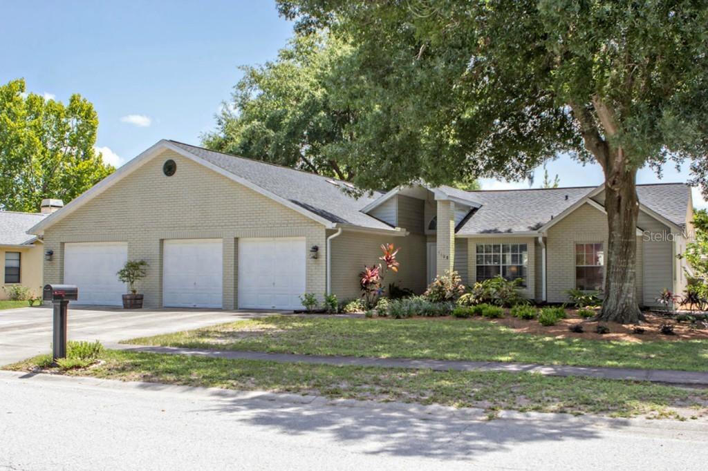 1108 Dockside Dr., Lutz, FL 33559