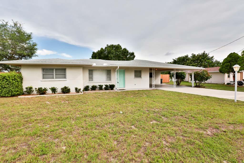 810 Blue Heron Blvd., Ruskin, FL 33570