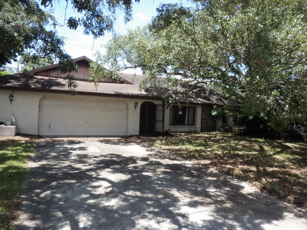 2263 Danforth Rd., Spring Hill, FL 34608