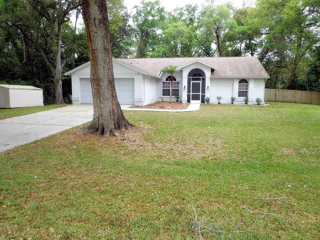 302 Roosevelt Ave., Masaryktown, FL 34604