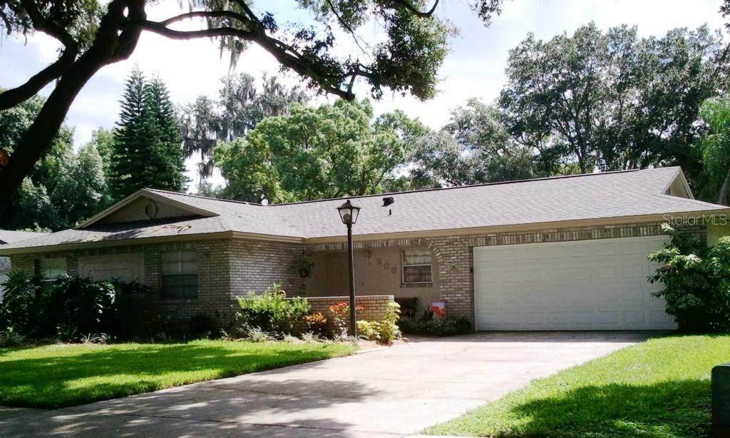 909 Shangri La Dr., Seffner, FL 33584