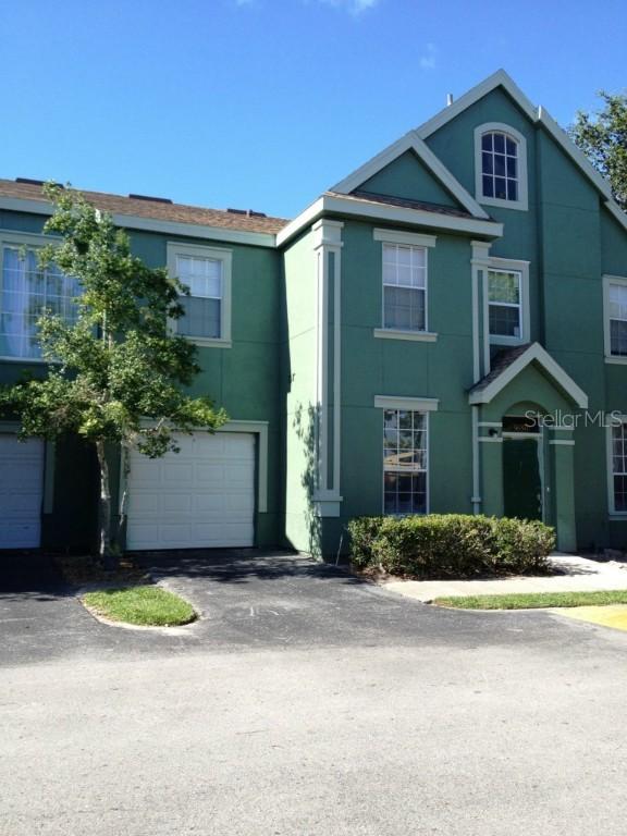 9644 Lake Chase Island Way, Tampa, FL 33626