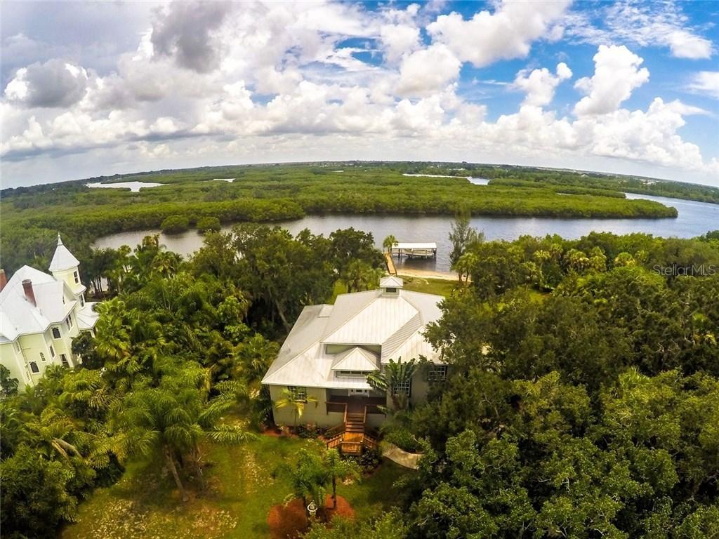 2420 W Shell Point Rd., Ruskin, FL 33570